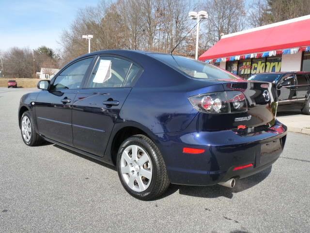 Mazda 3 2009 photo 2