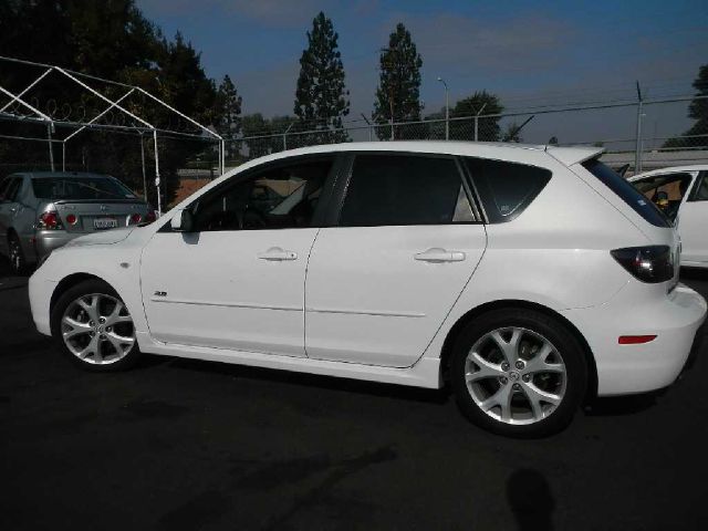 Mazda 3 2009 photo 3