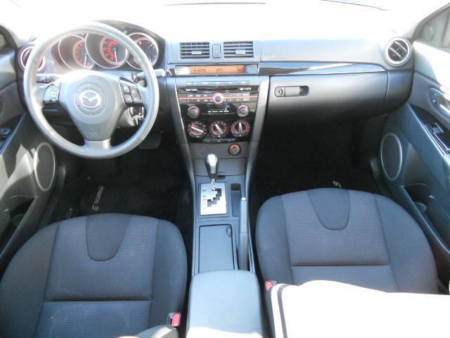 Mazda 3 2009 photo 3