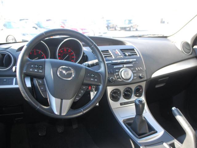 Mazda 3 2010 photo 5