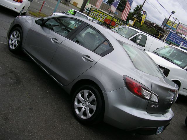 Mazda 3 328ci Sedan