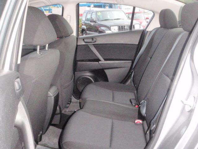 Mazda 3 2010 photo 5