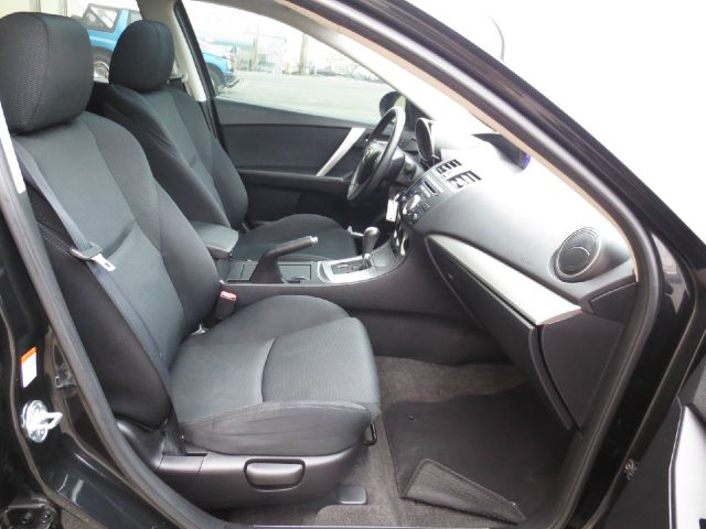 Mazda 3 2010 photo 4