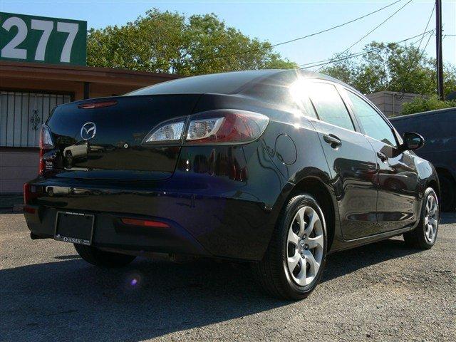 Mazda 3 2010 photo 4