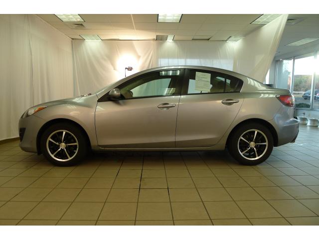 Mazda 3 2010 photo 4