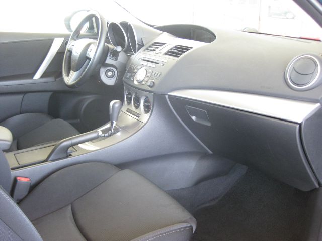 Mazda 3 2010 photo 3