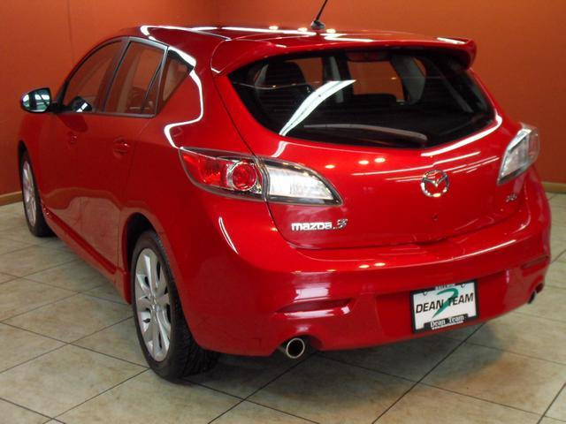 Mazda 3 2010 photo 1