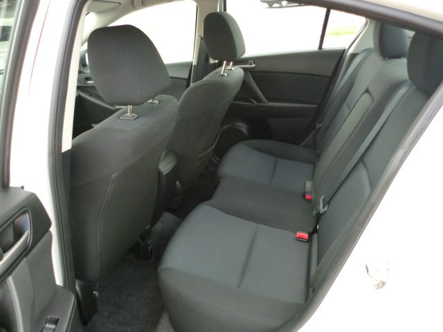 Mazda 3 2010 photo 8