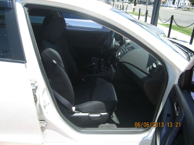 Mazda 3 2010 photo 5