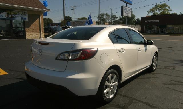 Mazda 3 2010 photo 5