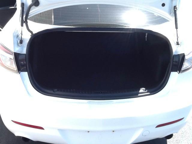 Mazda 3 2010 photo 1