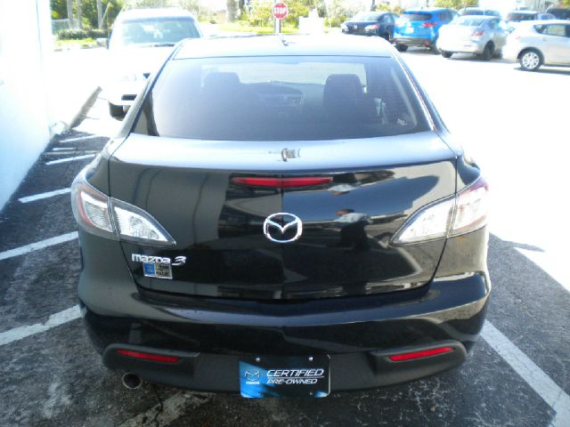 Mazda 3 2010 photo 1