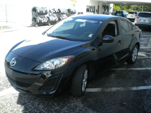 Mazda 3 2010 photo 3