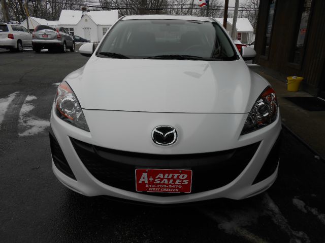 Mazda 3 2010 photo 1