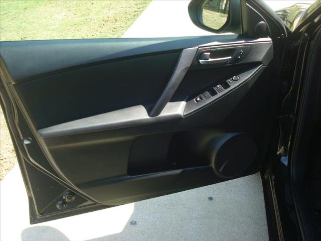 Mazda 3 2010 photo 29