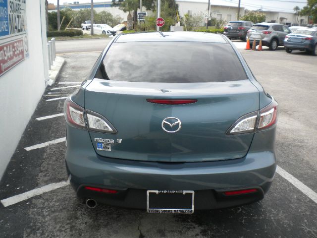 Mazda 3 Supercharged 4x4 SUV Sedan