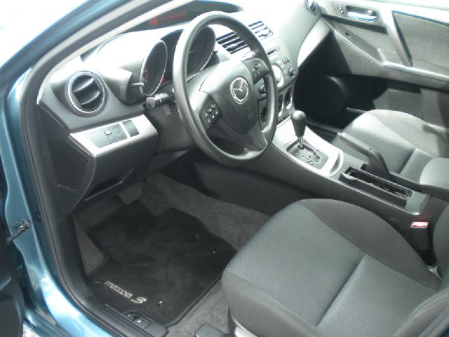 Mazda 3 2010 photo 10