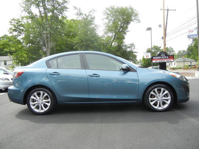 Mazda 3 2010 photo 1