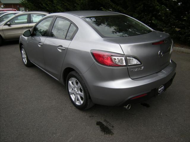 Mazda 3 2010 photo 2