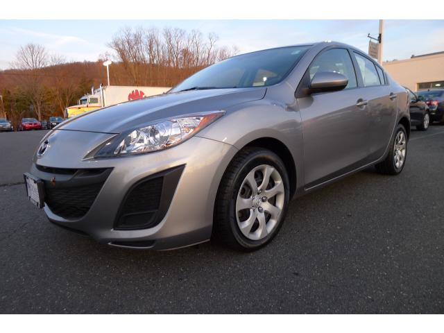 Mazda 3 2010 photo 1