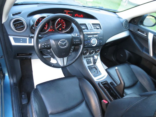 Mazda 3 2010 photo 1