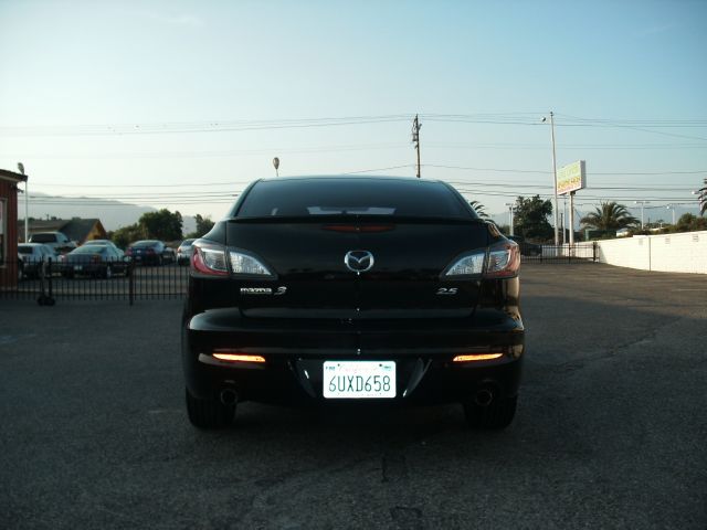 Mazda 3 2010 photo 1