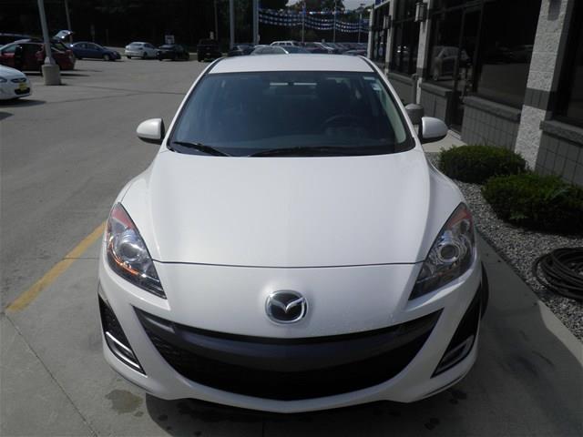 Mazda 3 2011 photo 3