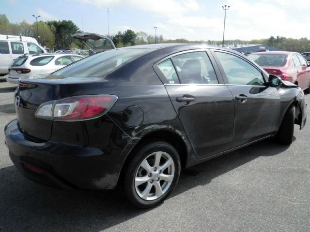 Mazda 3 2011 photo 3