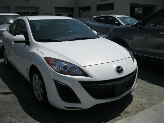 Mazda 3 2011 photo 5