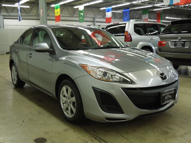 Mazda 3 2011 photo 2