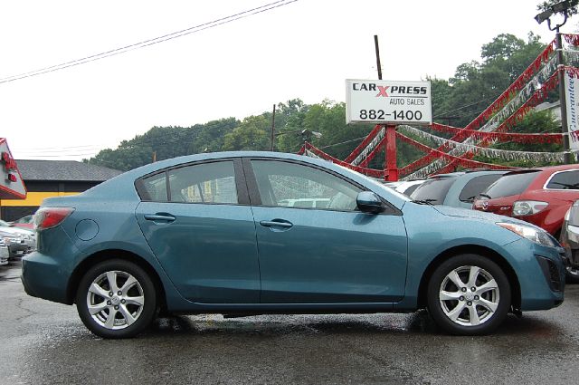 Mazda 3 Supercharged 4x4 SUV Sedan