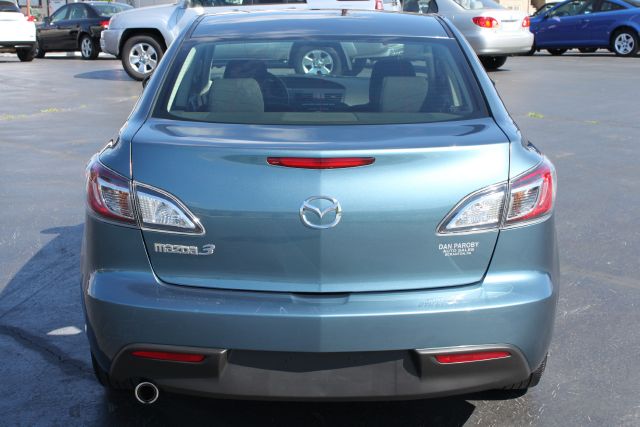 Mazda 3 2011 photo 1