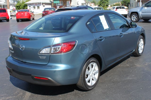 Mazda 3 2011 photo 14