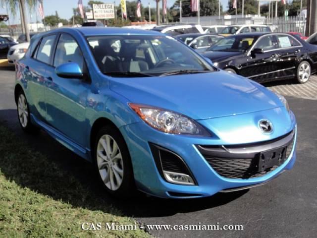 Mazda 3 2011 photo 1