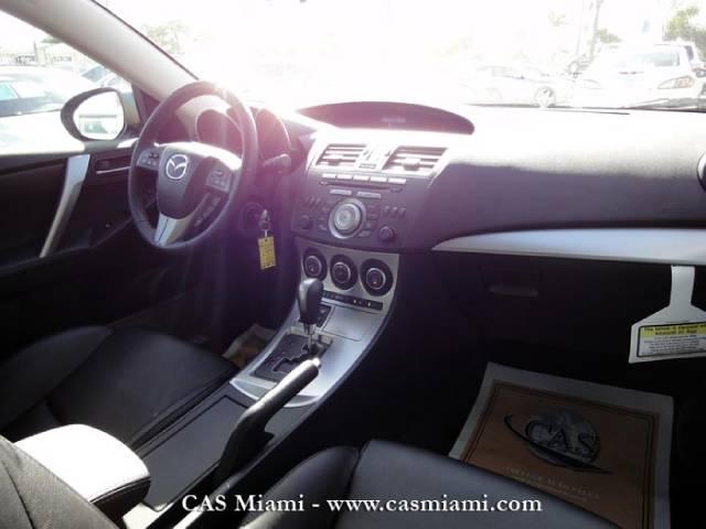 Mazda 3 2011 photo 4