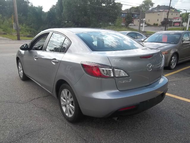 Mazda 3 2011 photo 4