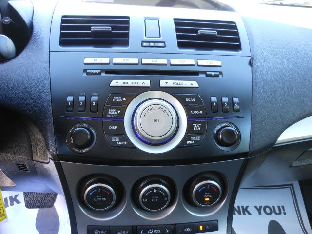 Mazda 3 2011 photo 7