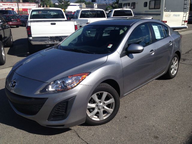 Mazda 3 2011 photo 1