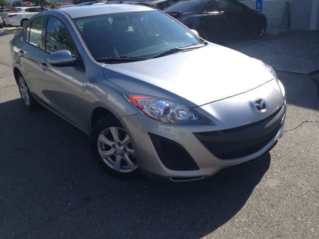 Mazda 3 2011 photo 3