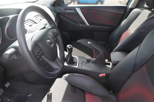 Mazda 3 2011 photo 4