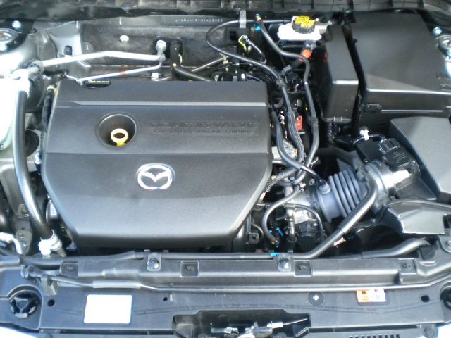 Mazda 3 2011 photo 4