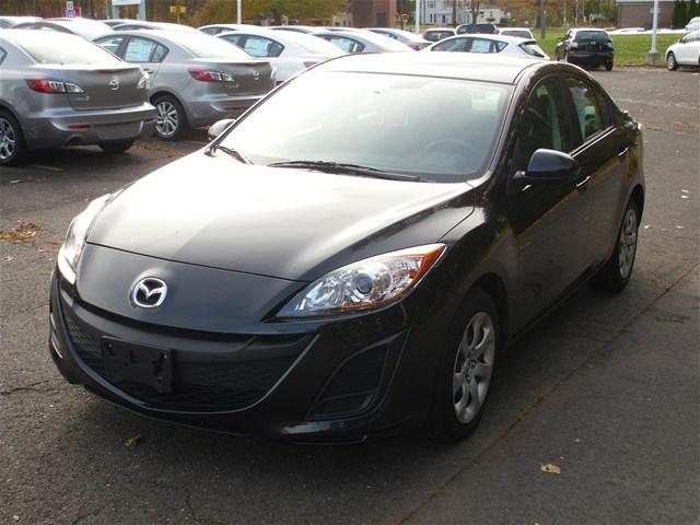 Mazda 3 2011 photo 1