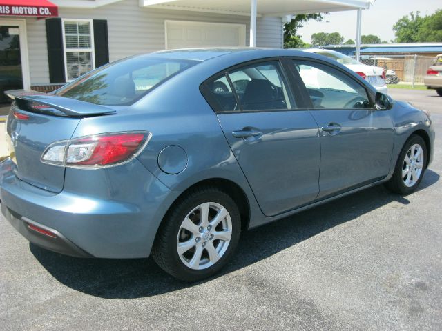 Mazda 3 2011 photo 3