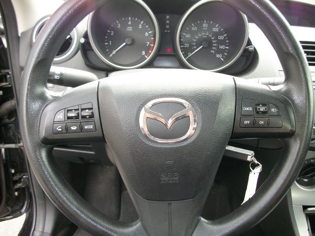 Mazda 3 2011 photo 14