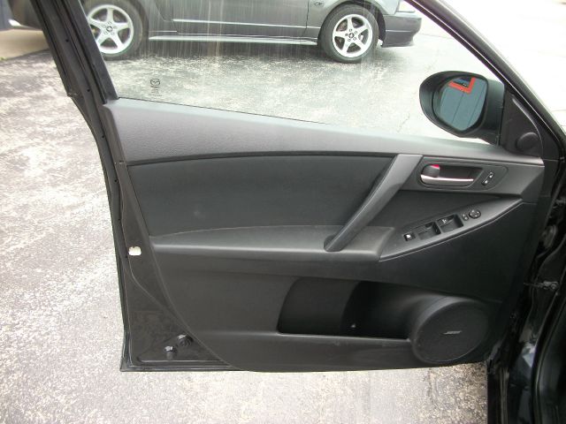 Mazda 3 2011 photo 6