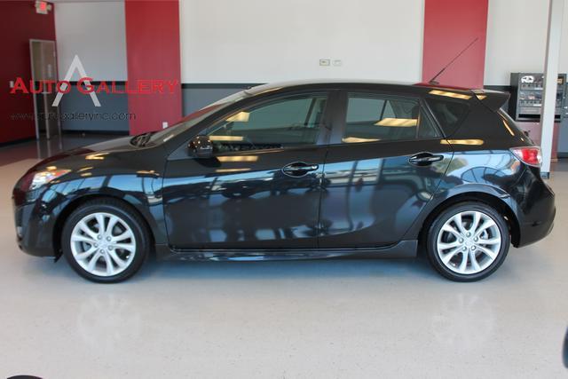 Mazda 3 2011 photo 1