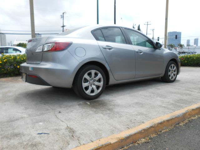 Mazda 3 2011 photo 3