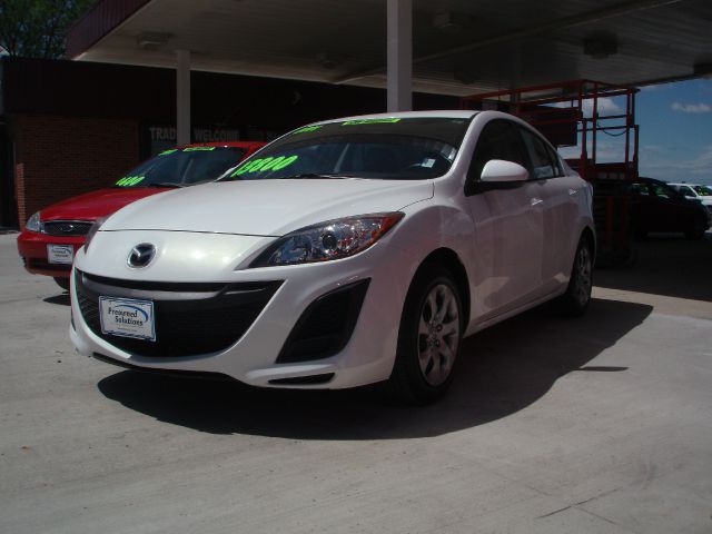 Mazda 3 2011 photo 4