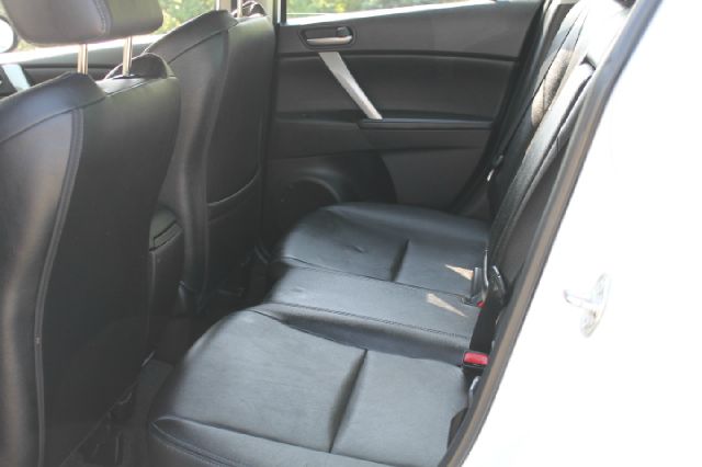 Mazda 3 2011 photo 21