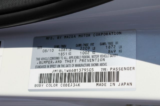 Mazda 3 2011 photo 3